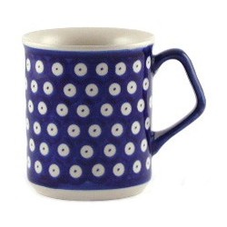 Mug in 'blue eyespot' pattern